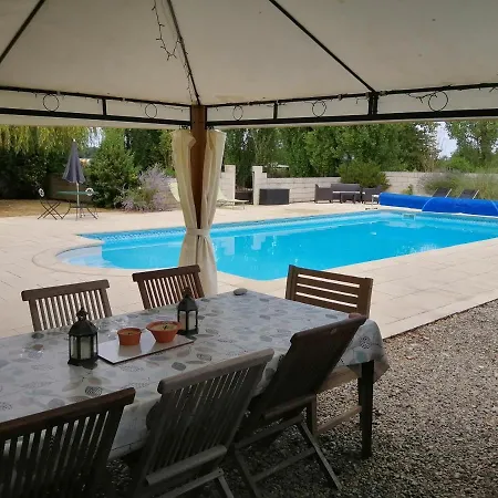 Cognac With Heated Pool In Aquitaine * Bois